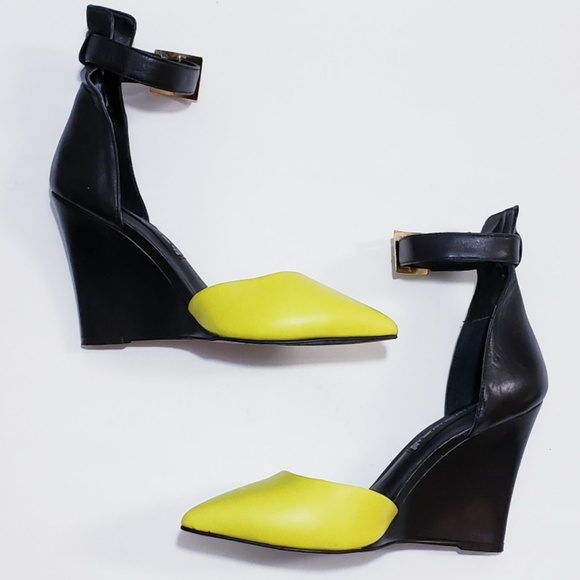 Steve Madden Serissa Wedge Heels - Picture 3 of 8